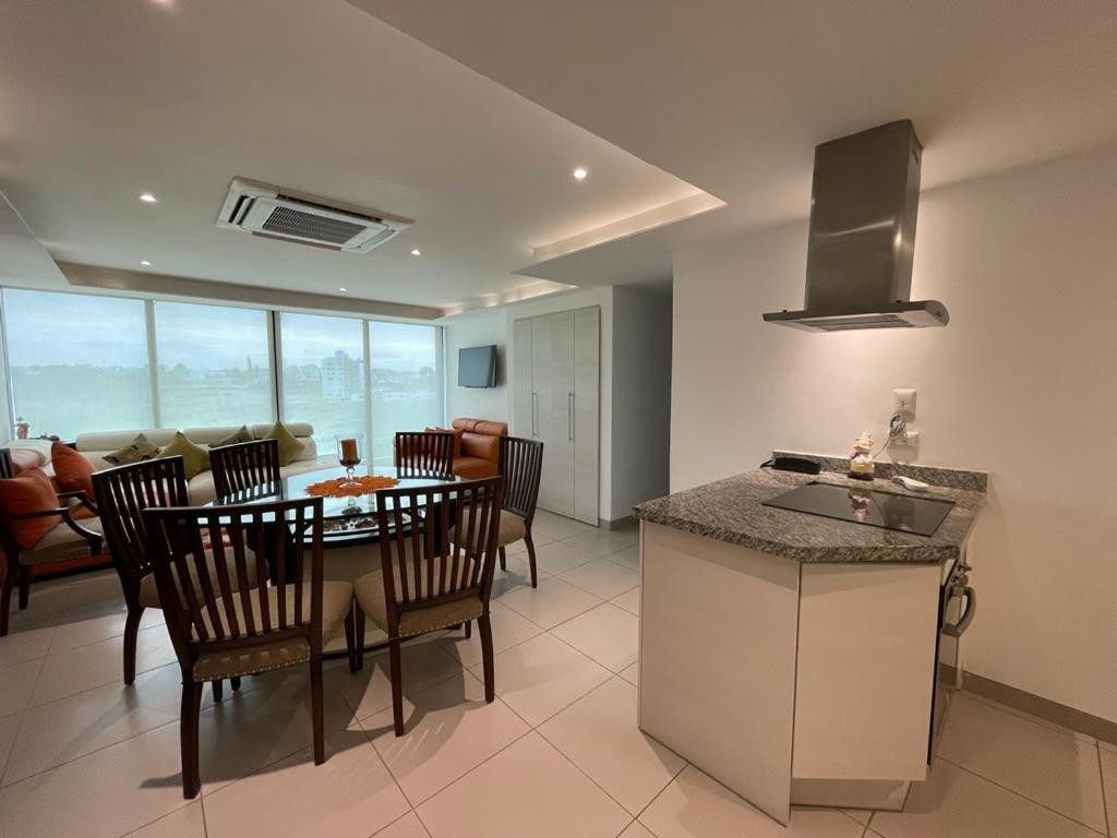 Departamento En Edificio Poseidon Apartment *